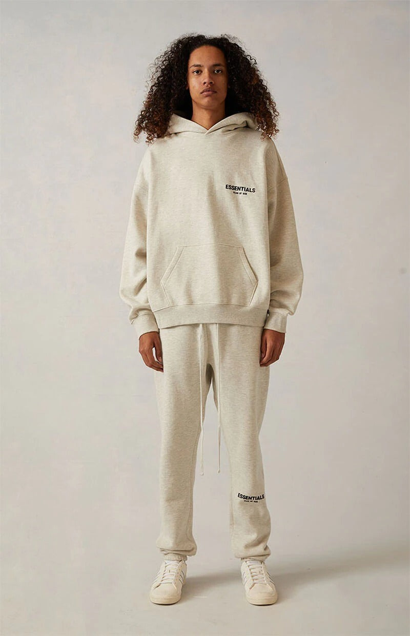 SS22 Essentials Full Set Light oatmeal